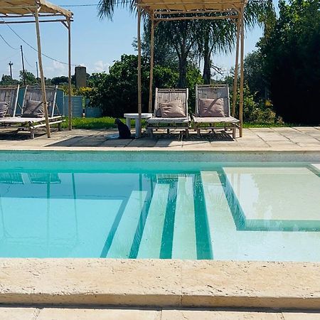 Le Stanze Di Chloe Hotel Taviano  Buitenkant foto