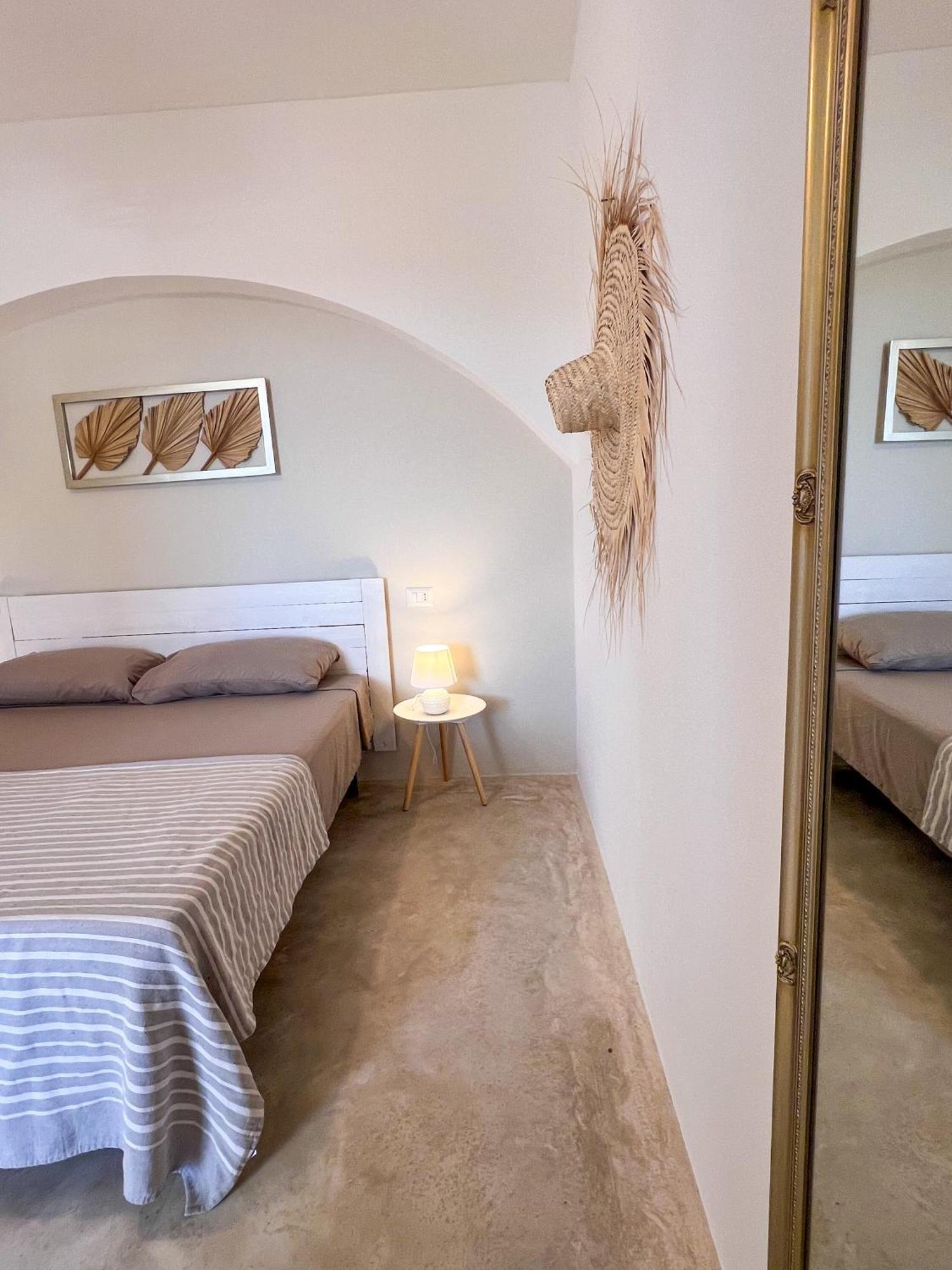 Le Stanze Di Chloe Hotel Taviano  Buitenkant foto