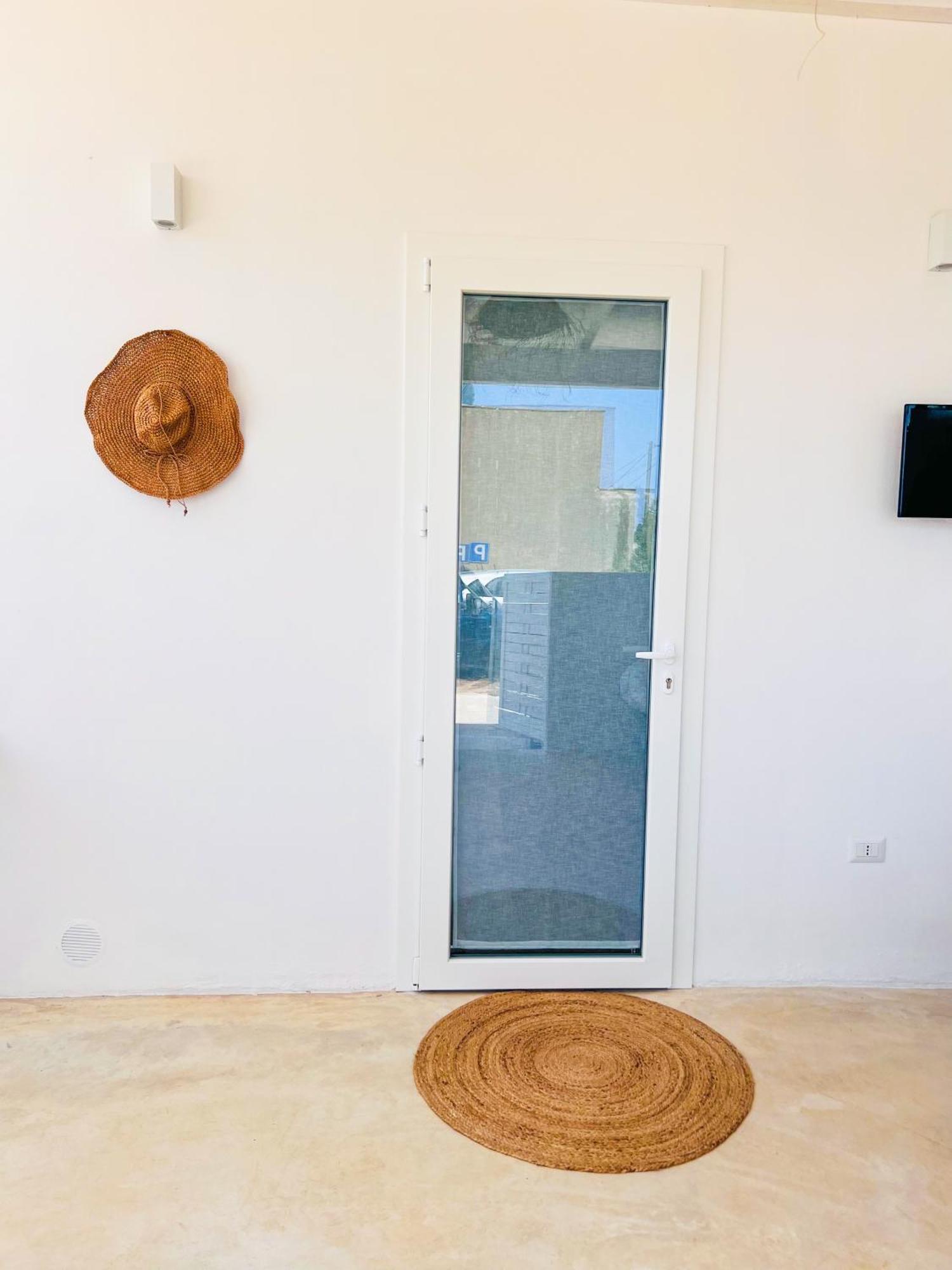 Le Stanze Di Chloe Hotel Taviano  Buitenkant foto